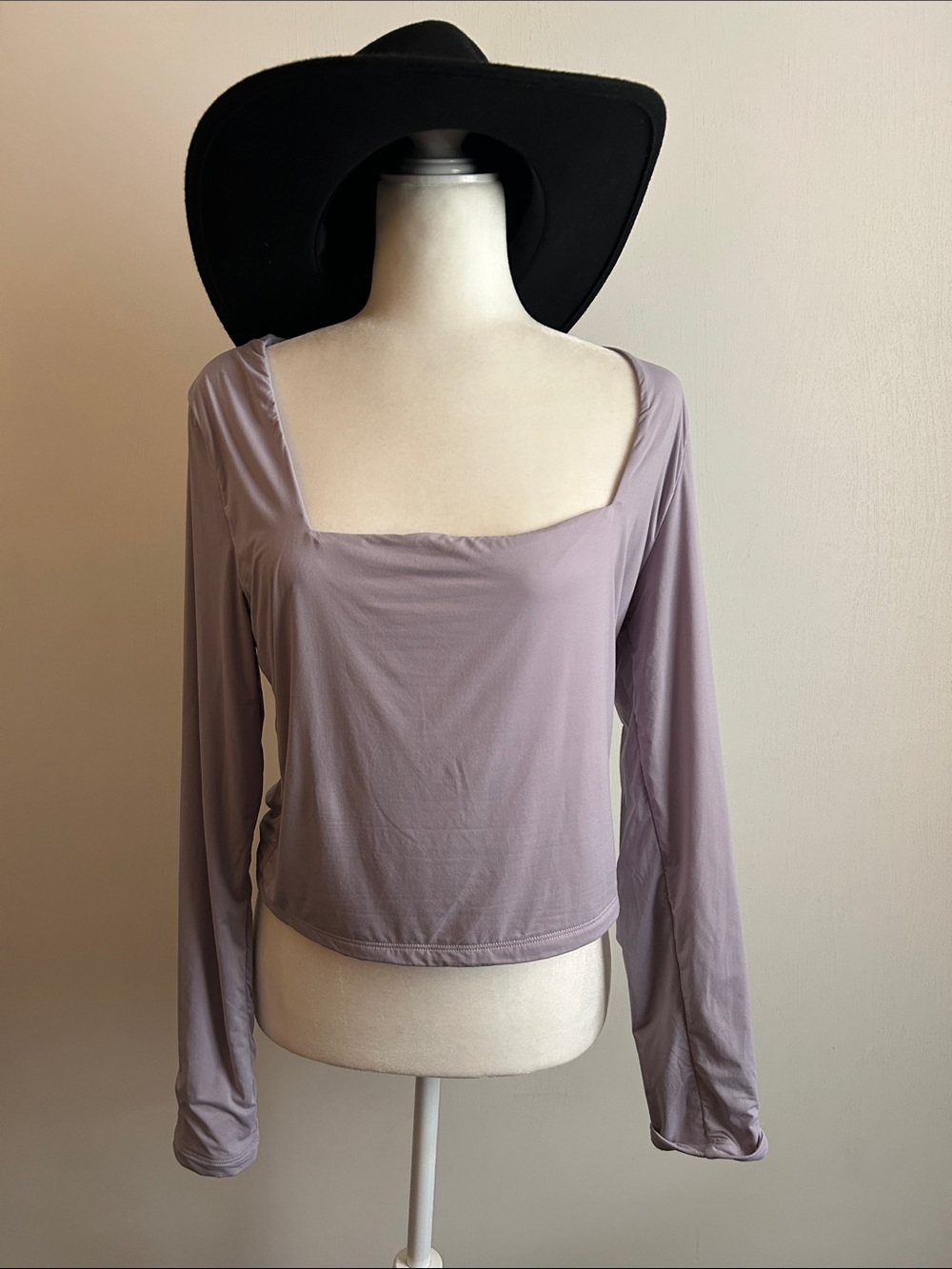 Women's Square Neck Long-Sleeve Top in Dusty Lavender
